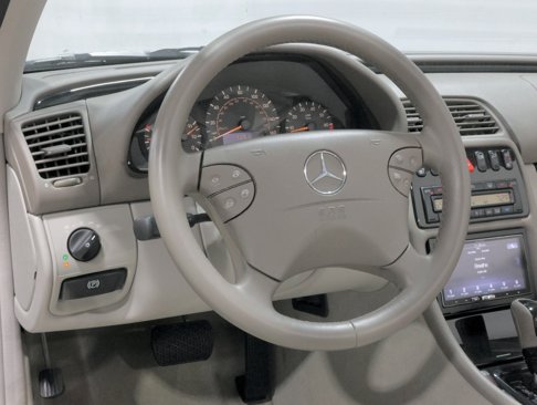 Used 2001 Mercedes-Benz CLK 430 Cabriolet image 17