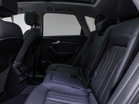 Used 2022 Audi Q5 2.0T Premium w/ Convenience Package image 20
