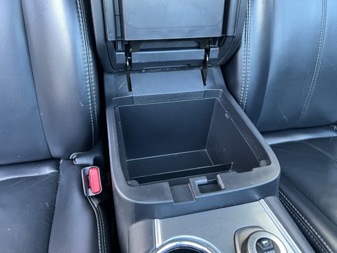 Used 2018 Nissan Pathfinder SL image 29