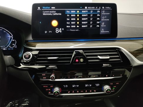 Used 2022 BMW 530e w/ Convenience Package image 20