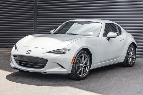 Used 2017 MAZDA MX-5 Miata RF Grand Touring image 1