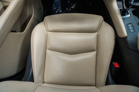 Used 2018 Cadillac XT5 AWD image 33