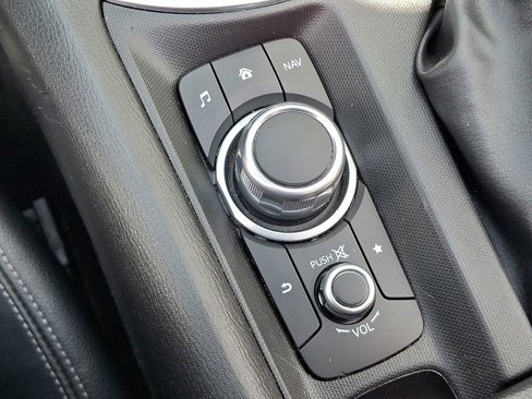 Used 2021 MAZDA MX-5 Miata RF Grand Touring image 25