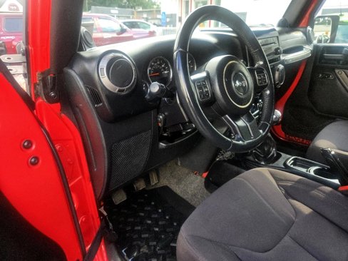 Used 2013 Jeep Wrangler Unlimited Sport image 61
