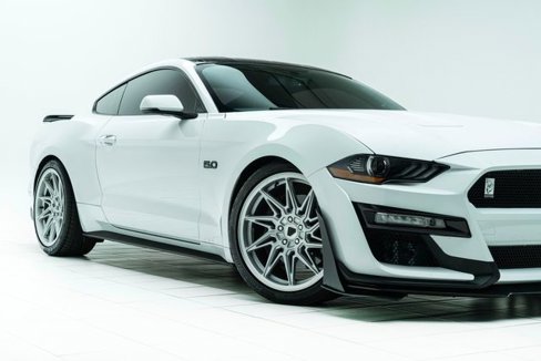 Used 2020 Ford Mustang GT Premium w/ Equipment Group 401A image 3
