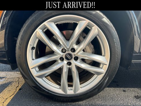 Used 2018 Audi Q7 3.0T Prestige image 5