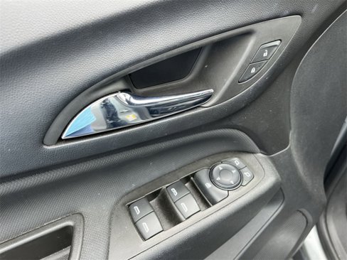 Used 2023 Chevrolet Equinox RS w/ RS Leather Package image 23