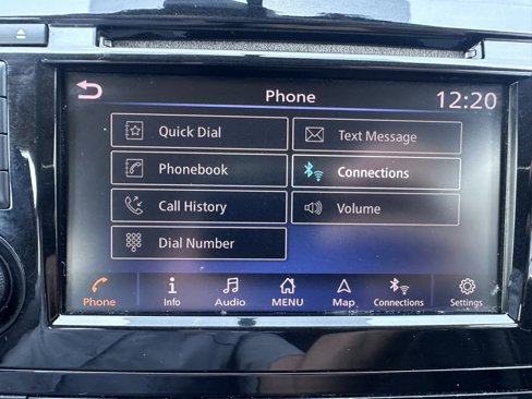 Used 2018 Nissan Rogue SV w/ Premium Package image 14