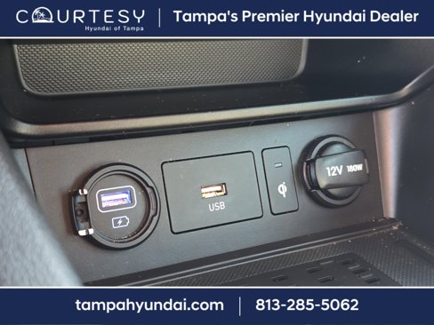 Certified 2022 Hyundai Kona Limited image 26