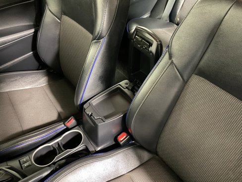 Used 2017 Toyota Corolla L image 28