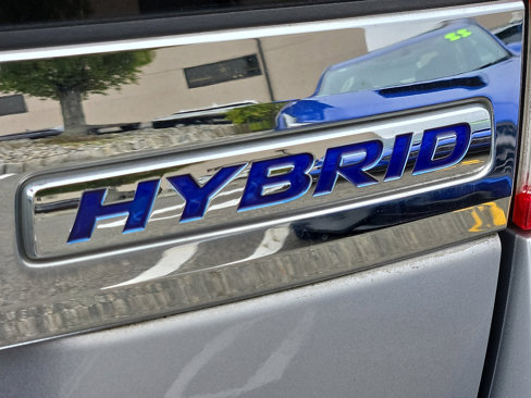 Used 2012 Honda Insight EX image 29