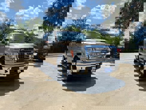 Used 2013 Ford F150 XLT w/ XLT Chrome Pkg image 6