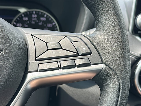 New 2025 Nissan Sentra SV image 18