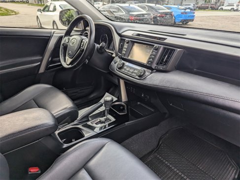 Used 2018 Toyota RAV4 Limited image 12