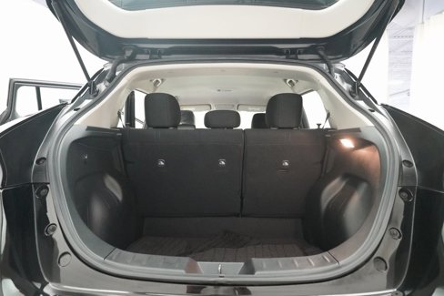 Used 2020 Nissan Leaf SV w/ SV Technology Package image 10