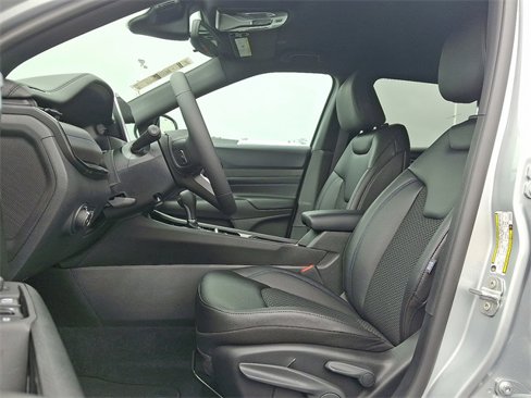 New 2025 Jeep Compass Latitude w/ Altitude Special Edition image 6