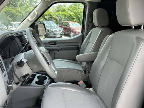 Used 2021 Nissan NV 1500 SV image 9