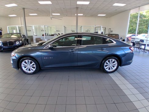 Used 2020 Chevrolet Malibu LT image 2