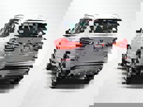 Used 2019 BMW X3 sDrive30i image 2