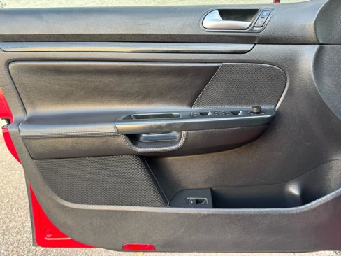 Used 2012 Volkswagen Jetta TDI image 10