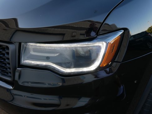 Used 2019 Jeep Grand Cherokee Trailhawk w/ Trailhawk Luxury Group image 16