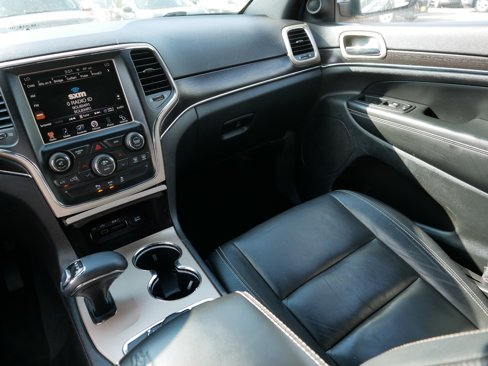 Used 2014 Jeep Grand Cherokee Limited image 11