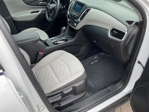 Used 2020 Chevrolet Equinox LT image 29