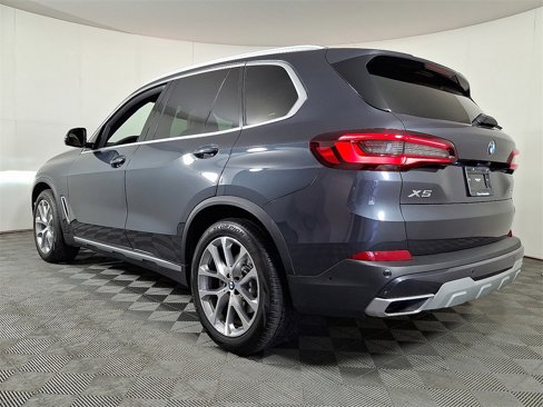 Certified 2022 BMW X5 xDrive40i w/ Premium Package image 8