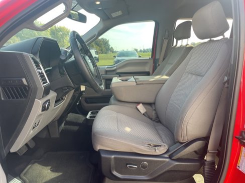 Used 2016 Ford F150 XLT w/ Equipment Group 301A Mid image 8