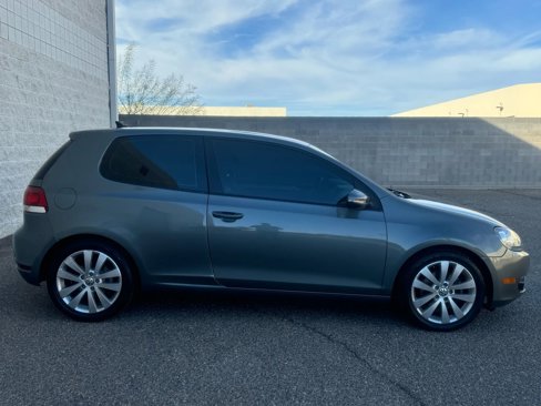 Used 2013 Volkswagen Golf TDI image 4