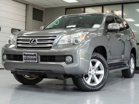 Used 2013 Lexus GX 460 image 2