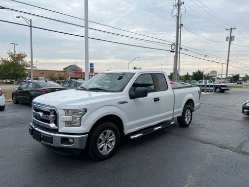 Used 2015 Ford F150 XLT image 2
