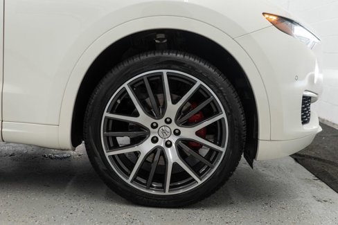 Used 2022 Maserati Levante GT image 35