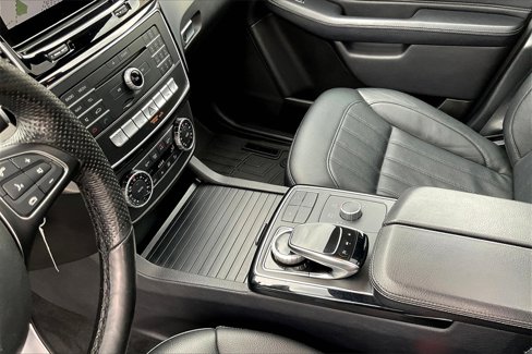 Used 2018 Mercedes-Benz GLE 350 4MATIC image 12
