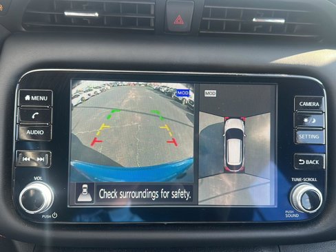 Used 2023 Nissan Kicks SR w/ SR Premium Package image 16
