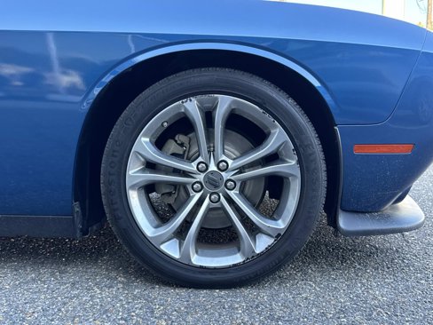 Used 2022 Dodge Challenger GT w/ Plus Package image 3