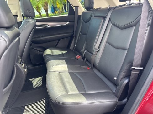 Used 2018 Cadillac XT5 Luxury w/ Driver Awareness Package image 23