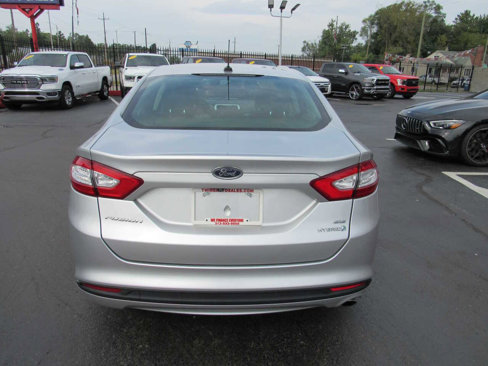 Used 2014 Ford Fusion SE image 7