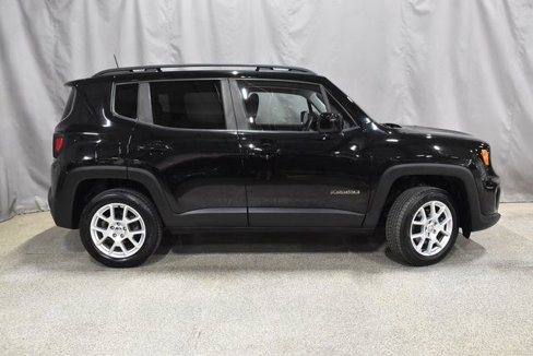 Certified 2019 Jeep Renegade Latitude w/ Cold Weather Group image 2