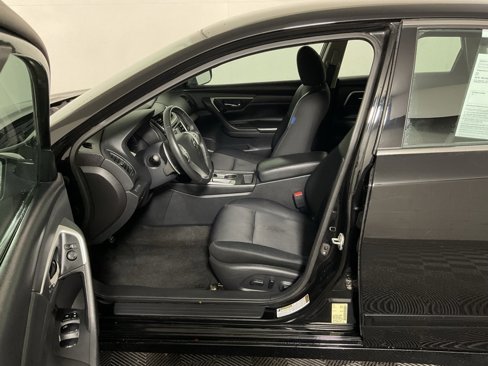 Used 2016 Nissan Altima 2.5 SR image 18