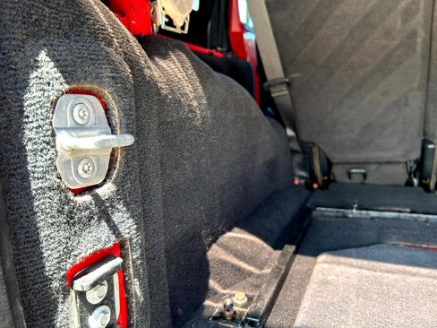 Used 2007 Jeep Wrangler Unlimited Rubicon w/ PWR Convenience Group image 35