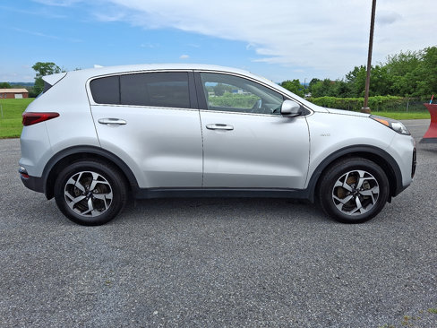 Used 2021 Kia Sportage LX image 8