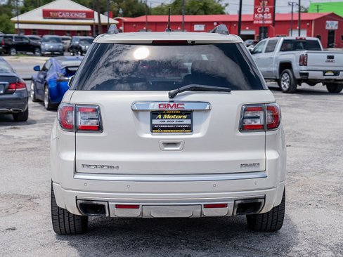 Used 2014 GMC Acadia Denali image 7