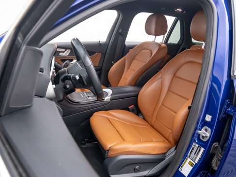 Certified 2021 Mercedes-Benz GLC 300 4MATIC image 17