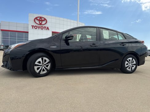 Certified 2017 Toyota Prius Two image 5