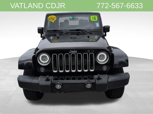 Certified 2016 Jeep Wrangler Sahara w/ Mopar Chrome Edition Group image 2