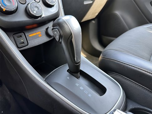 Used 2021 Chevrolet Trax LT image 17