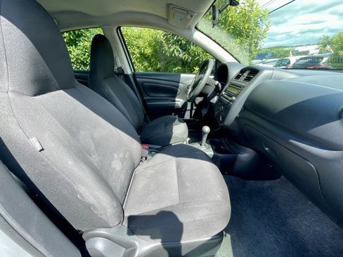 Used 2015 Nissan Versa S Plus image 9