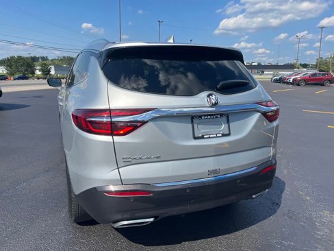 Used 2021 Buick Enclave Essence w/ Sound and Sites Package image 4