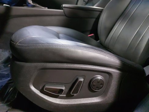 Used 2016 Hyundai Genesis 3.8 image 30
